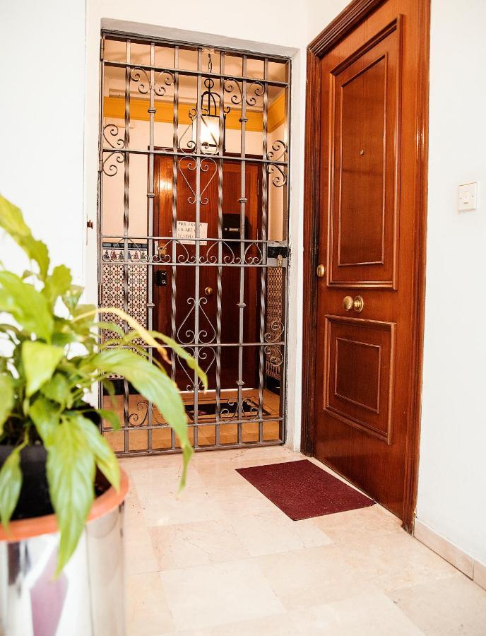 Rentalsevilla Gonzalez Cuadrado Exterior photo